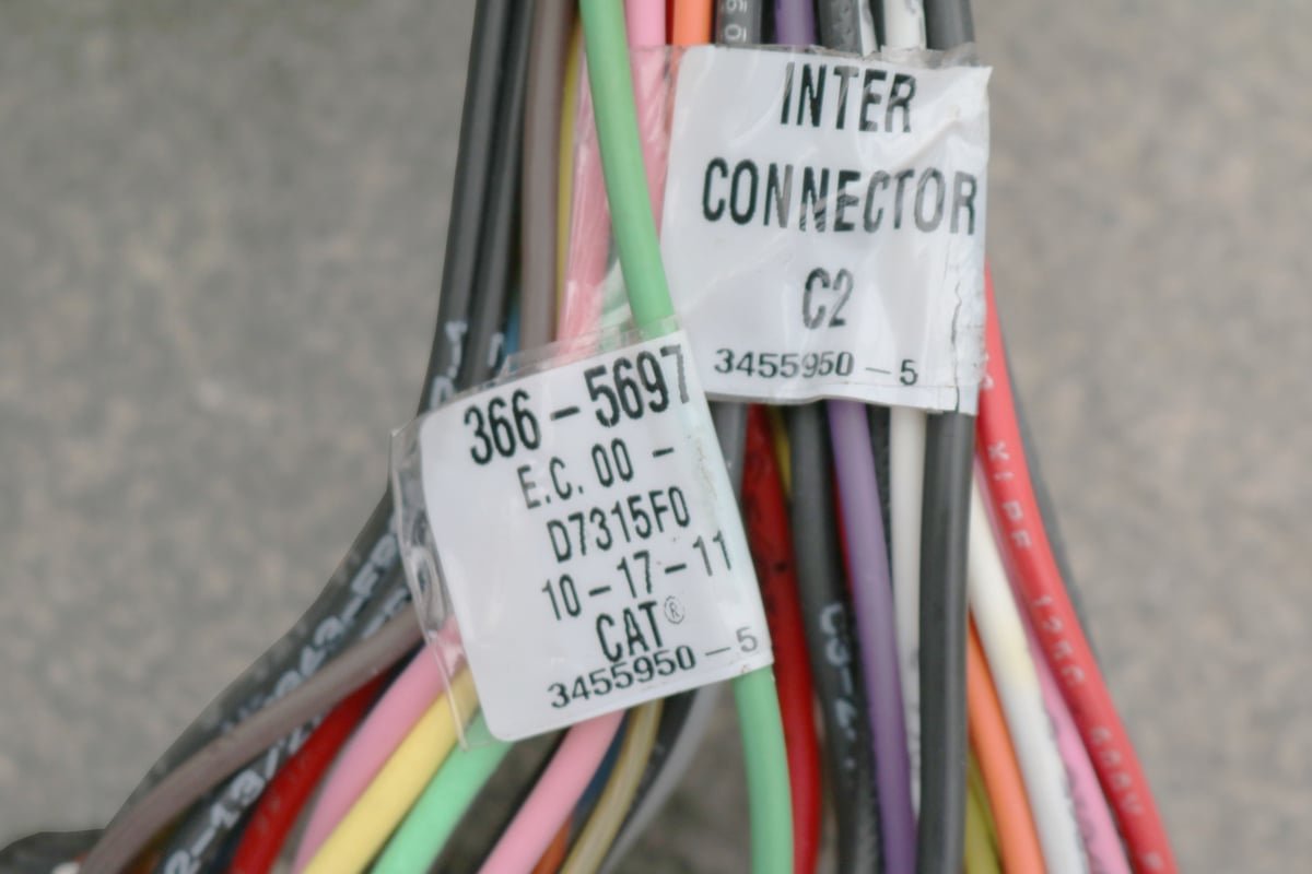 366-5697 CAT Truck Engine Caterpillar Start testing cable Harness — detail view