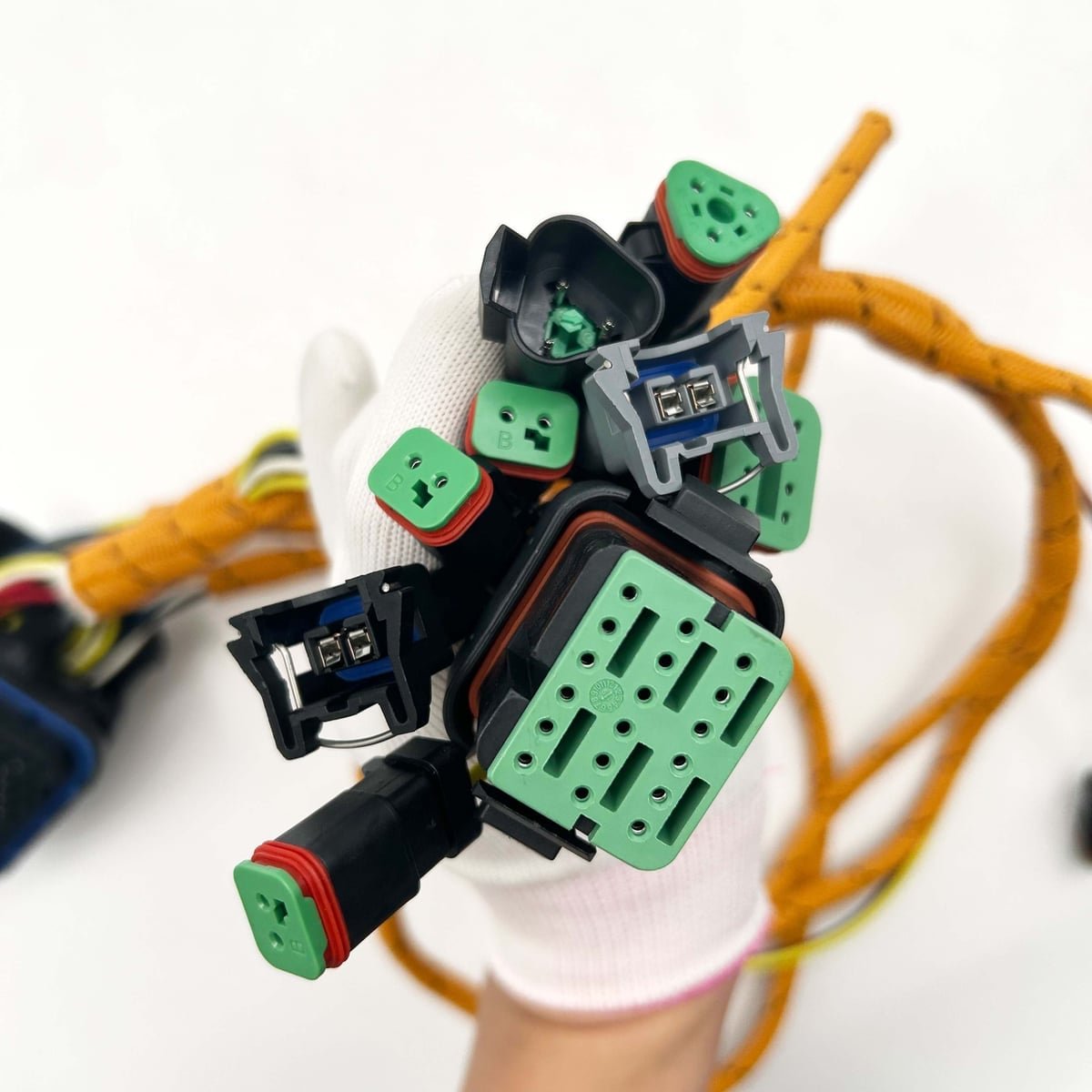 Construction Machinery Part Engine C9 Wire Harness 235-8202 2358202 For Cat Excavator E330d E336d — detail view